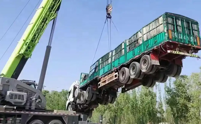 方正道路脱困救援案例